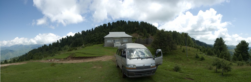 Panorama of the rest house near Toli Pir